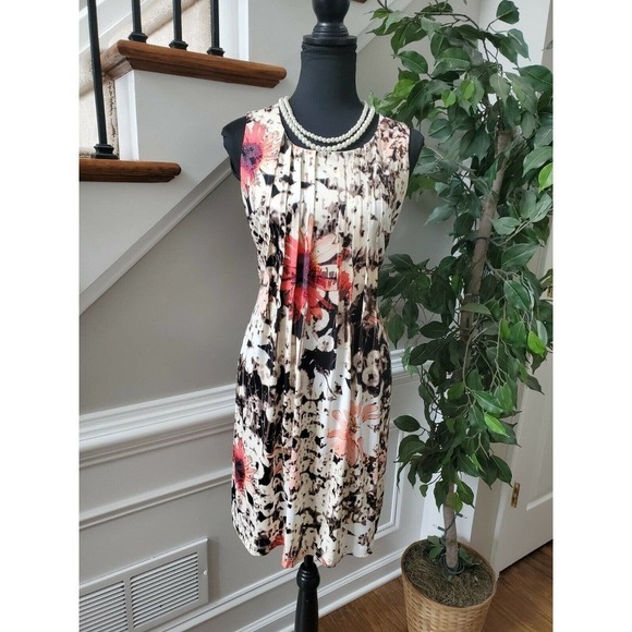 Perceptions Sleeveless Scoop Neck KneeLength Dress - Picture 11 of 13